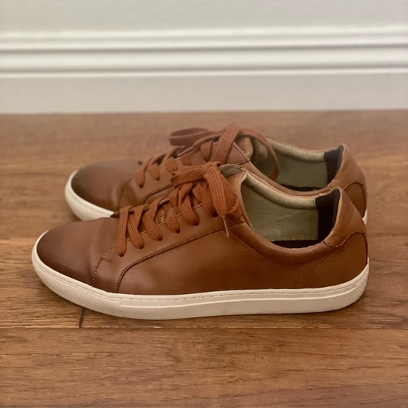 LIKE NEW ~ BANANA REPUBLIC cognac brown leather shoes. MEN size 9.5 - Picture 4 of 8